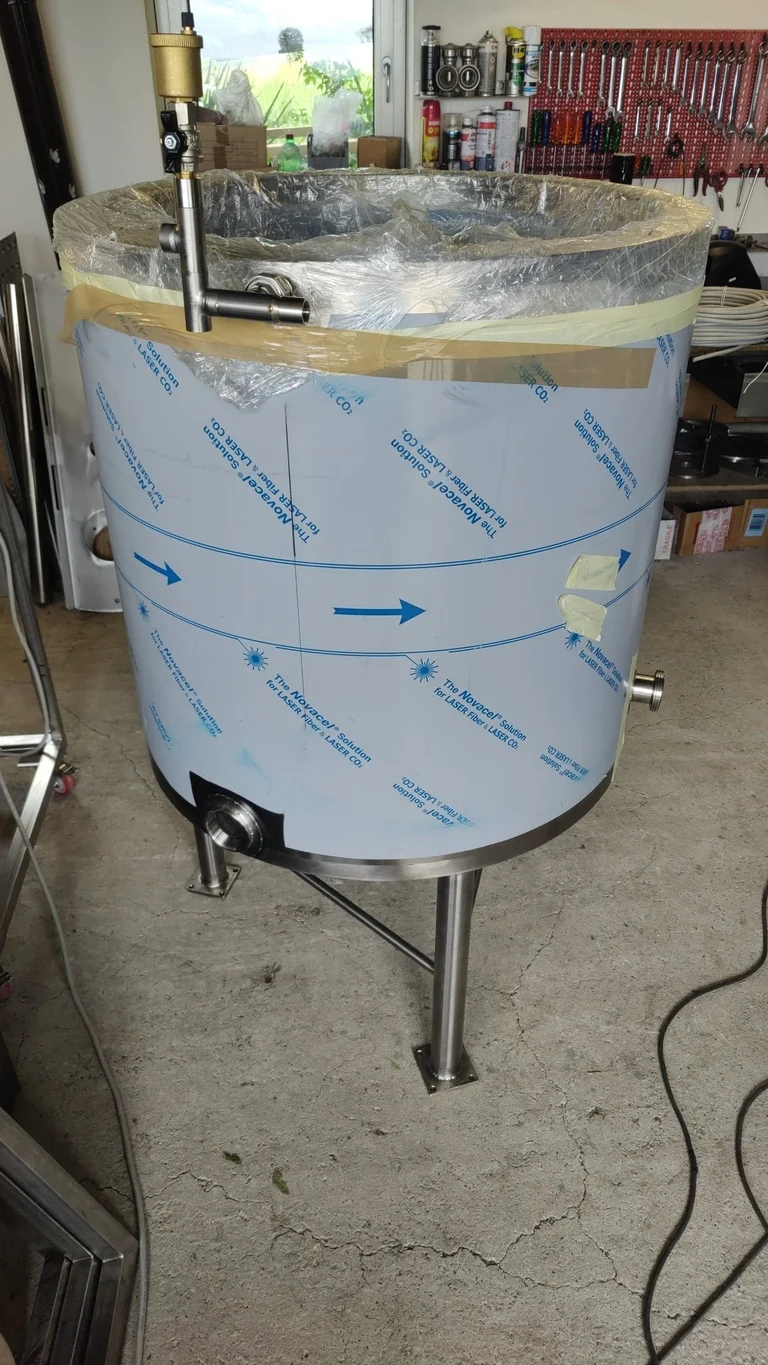 Tanks - plain, heated, with accessories — FZ INOX