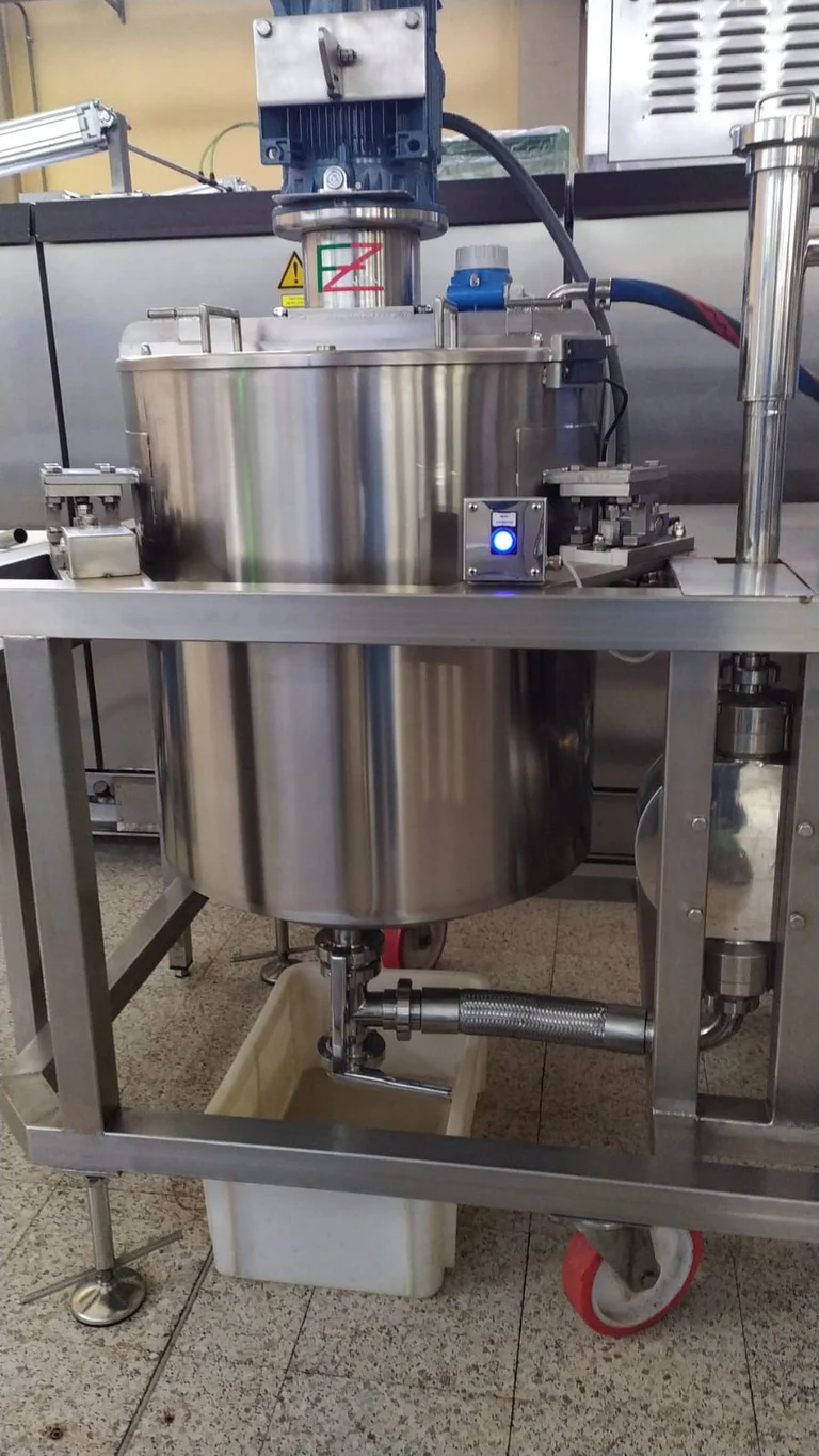 Wafer sheet kneading machine — FZ INOX