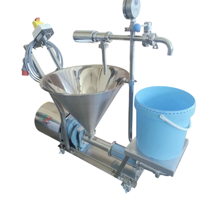 Ricotta & cream smoothing machine detail