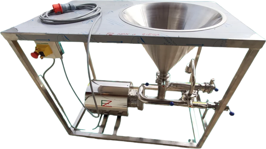 Triblender with table, photo 13