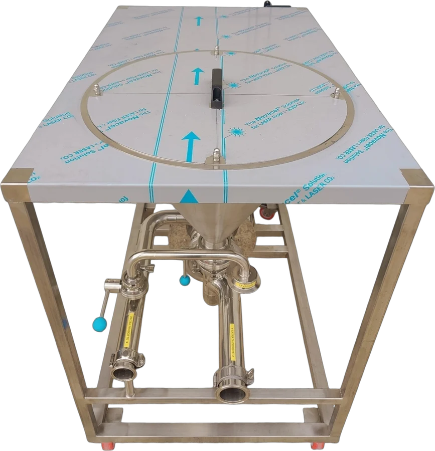 Triblender with table, photo 21